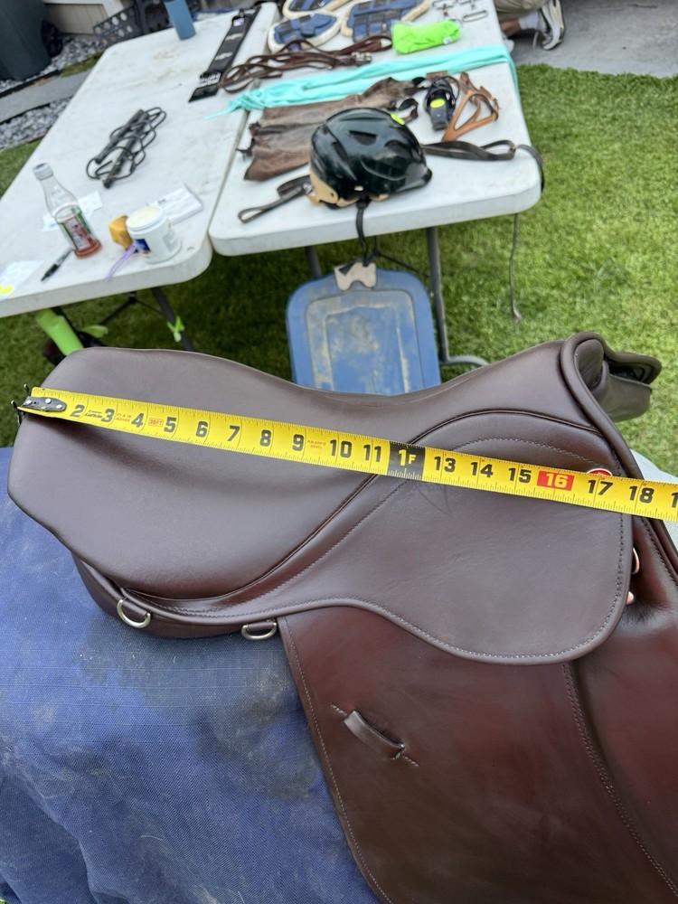 Corbette Magic English Saddle 17”