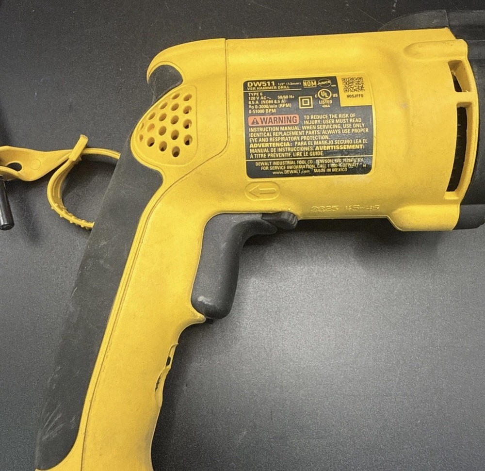 DEWALT DW511 1/2" VSR Single Speed Corded Hammerdrill Nice