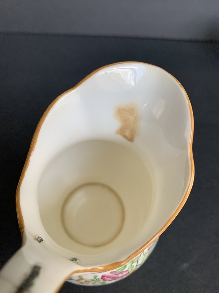 Mintons Small pitcher pheasant
