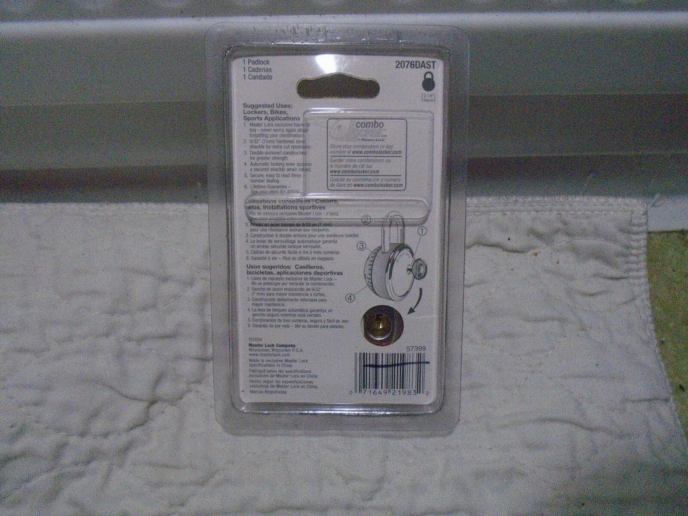 Master Lock Sphero Combination Lock Smooth Spin Padlock 2076DAST Red W/Key