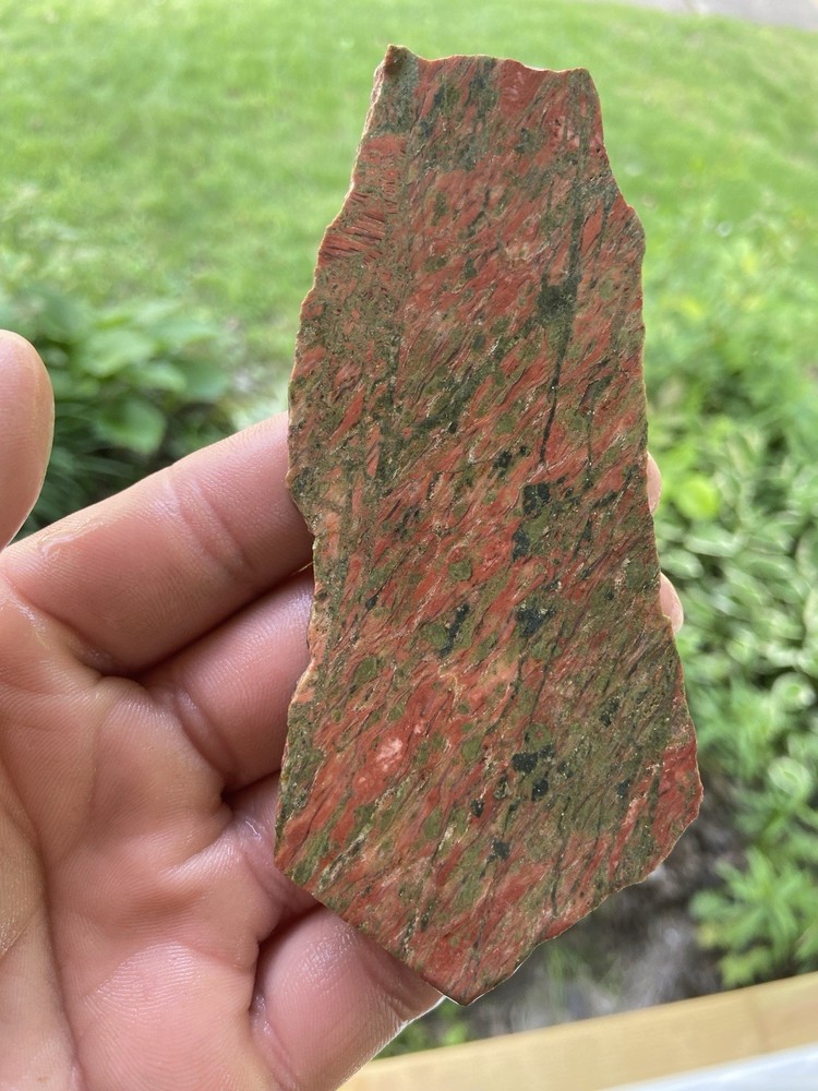 Unikite Rough Slabs 6.7 Oz