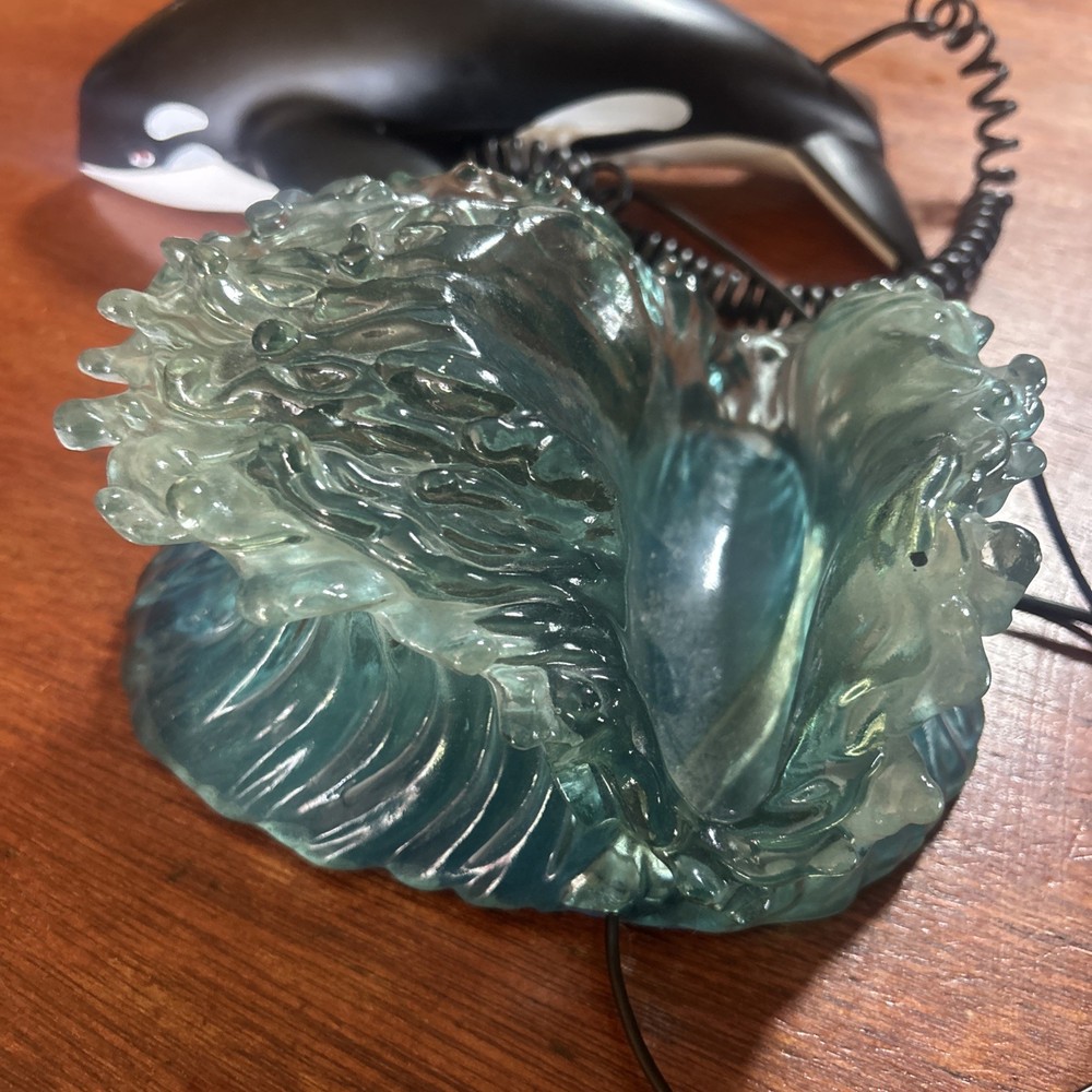 Orka Whale Phone