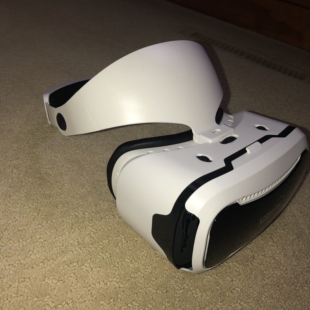 Retrak Utopia 360 Elite Edition Virtual Reality Headset - Headset only
