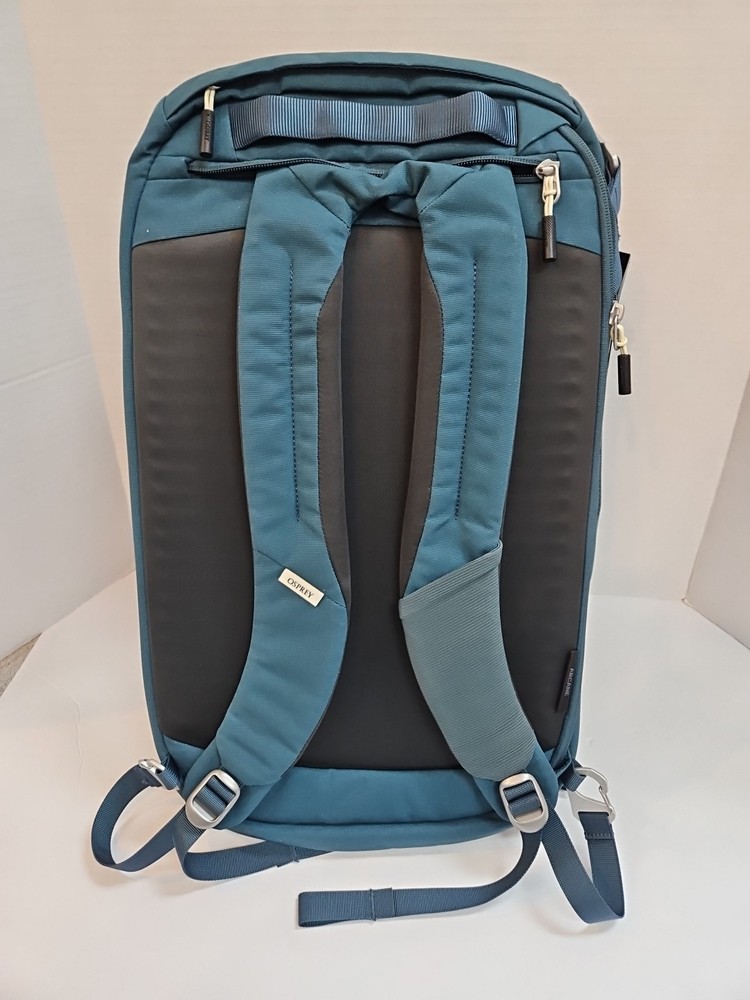 Osprey Arcane Duffel Bag/Backpack 30L. Stargazer Blue.