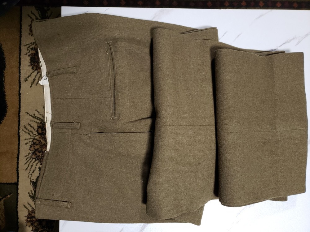 WWII ARMY OUTFIT