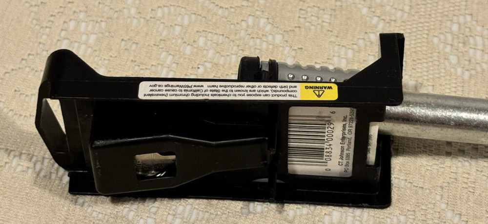 NEW DeadBolt HitchLock 5/8" Diameter Class 3 and 4 Hitch Lock 2" with 2 Keys