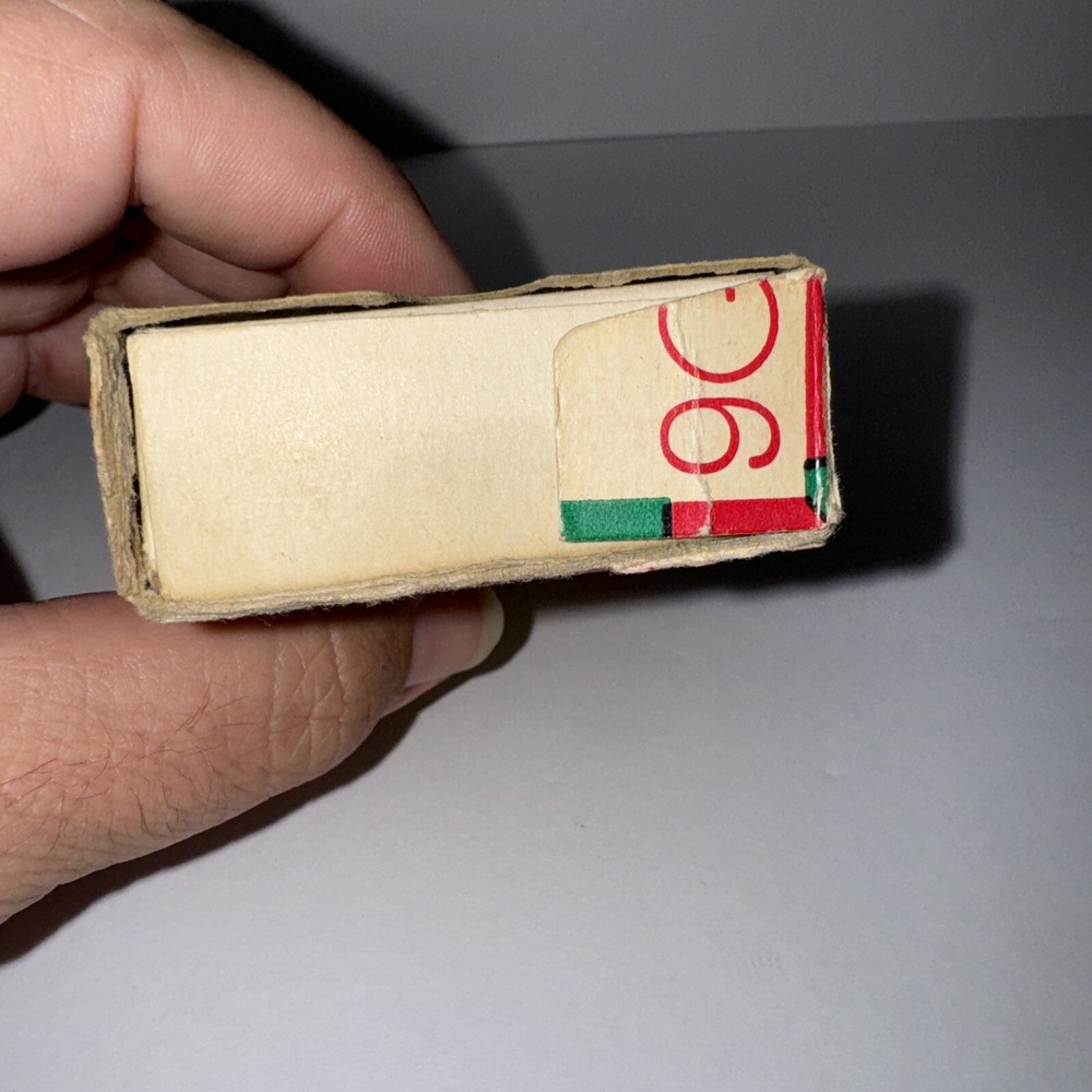 Empty Ammo box Remington Kleanbore 222 Remington