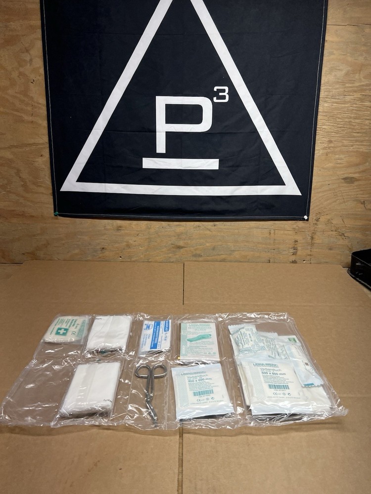 2000 2001 2002 Audi B5 S4 A4 First Aid Kit - OEM - 8D0860281C