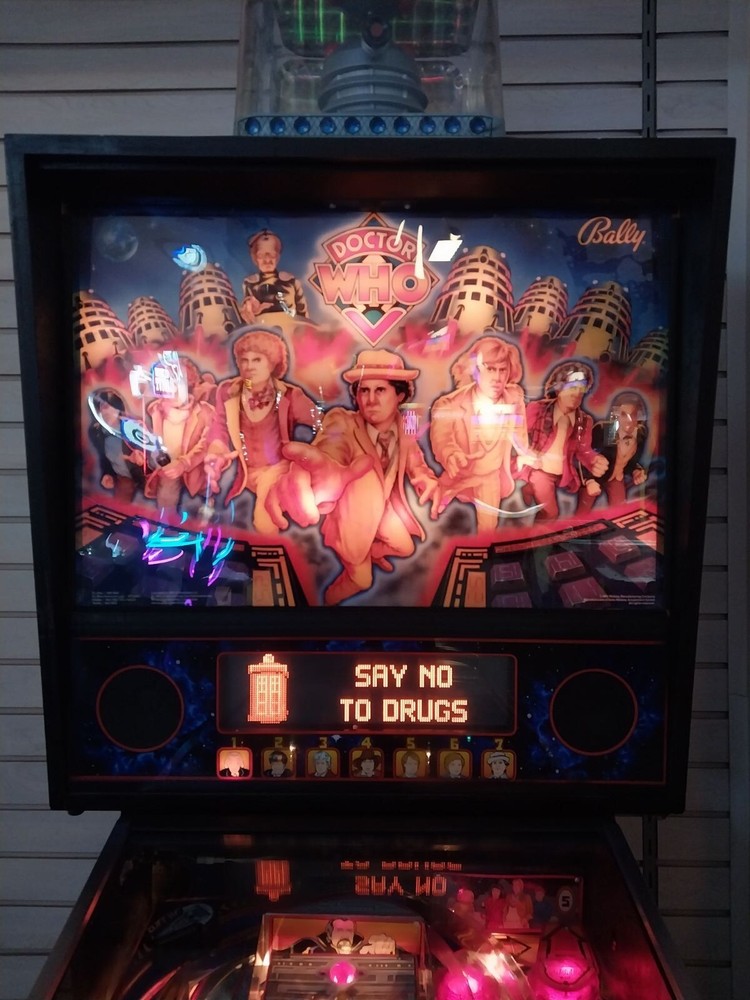Pinball Machine 1992 Bally Dr Who, Excellent Condition