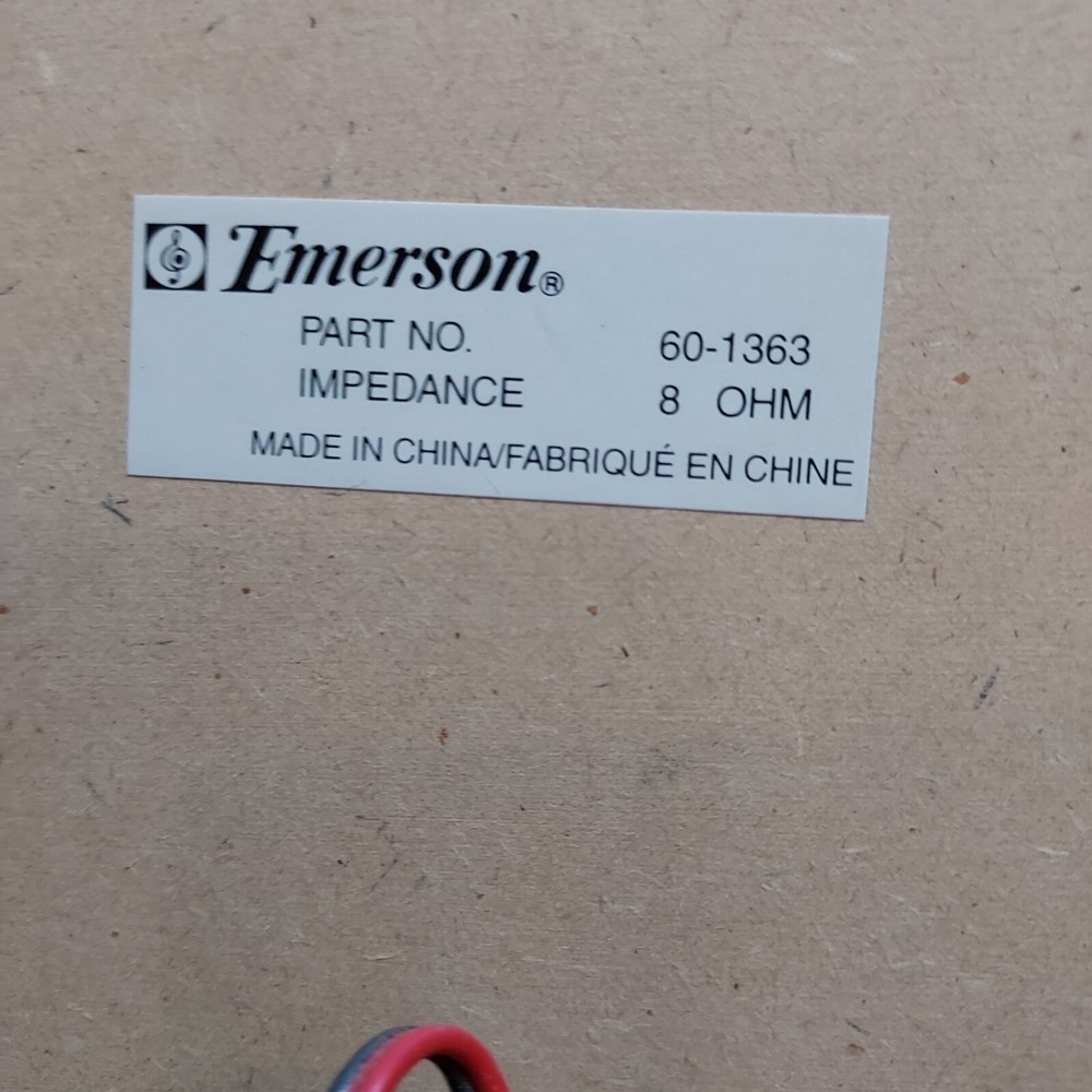 Emerson Compact Disc Player 16 track Model MS7628 - Check Description