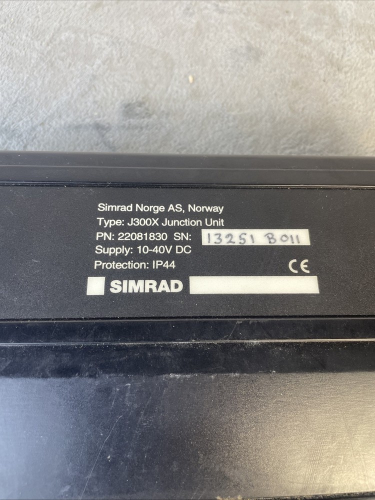 SIMRAD J300X Junction Unit