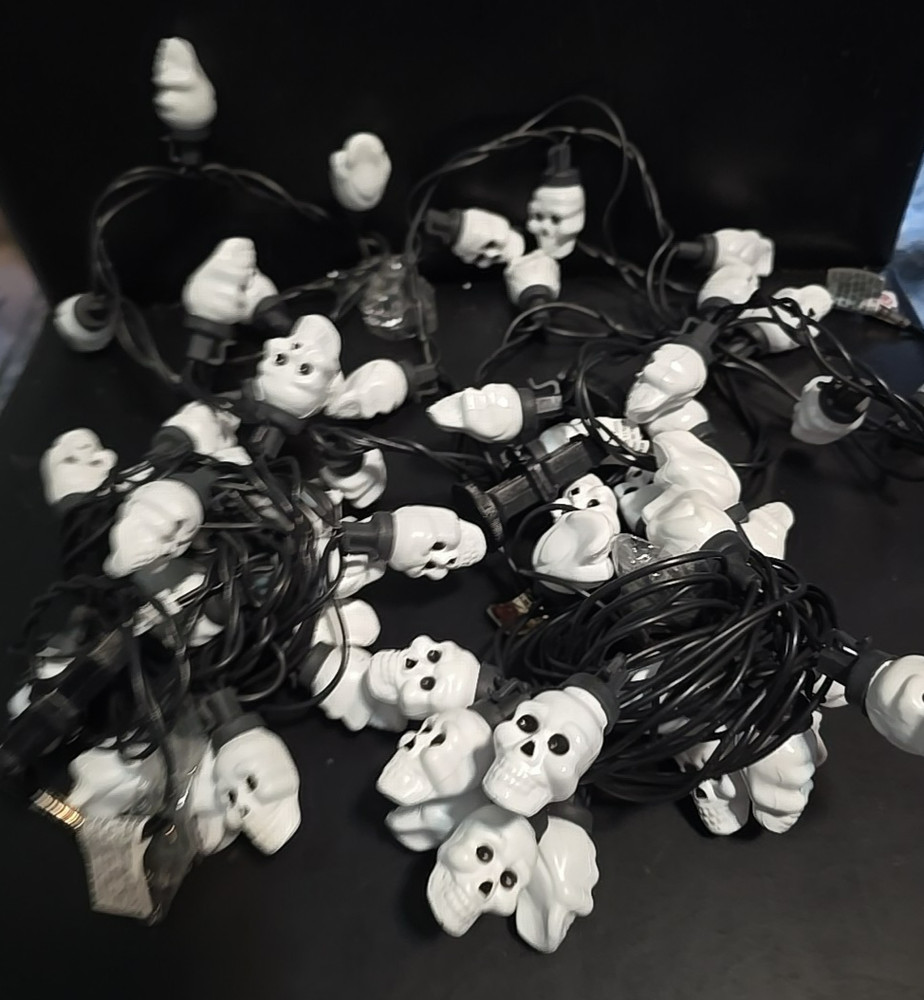 3 Strings Halloween String Light Set of 20 Each Skeleton Skull Tested Working