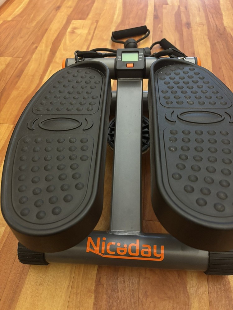 Mini Stepper exercise machine in excellent condition