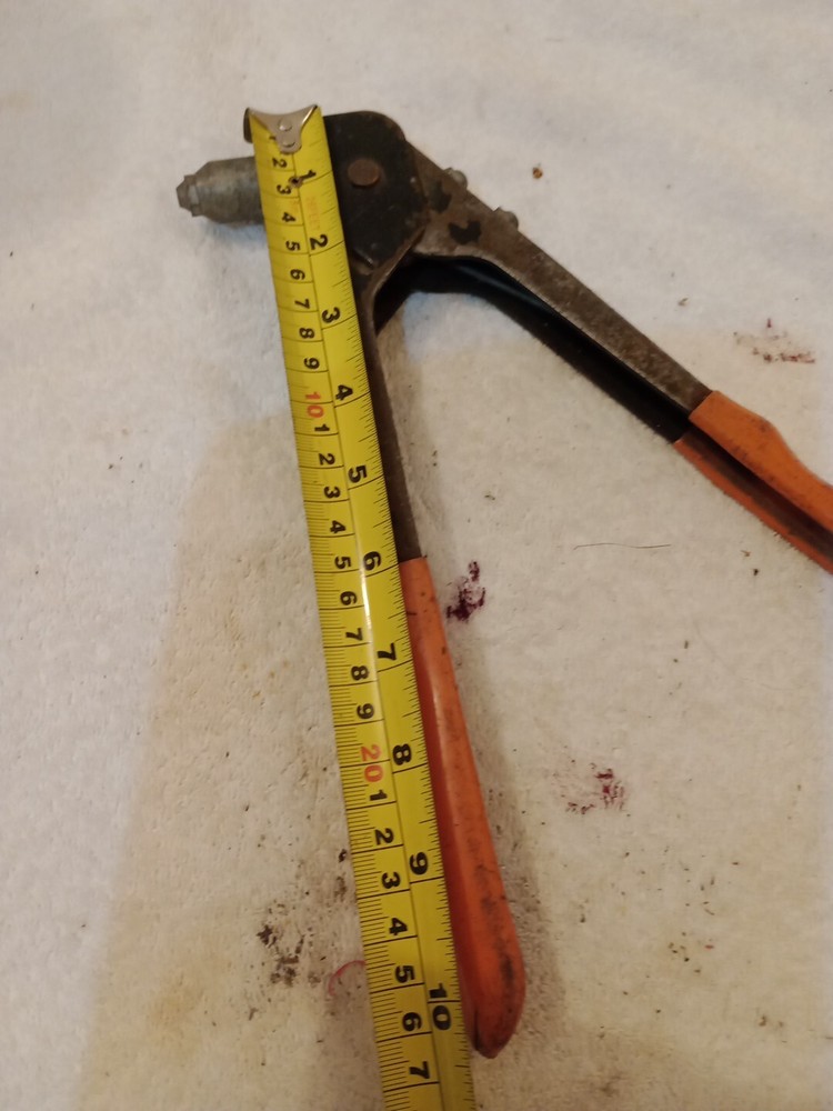 Vintage Rivet Gun good working order