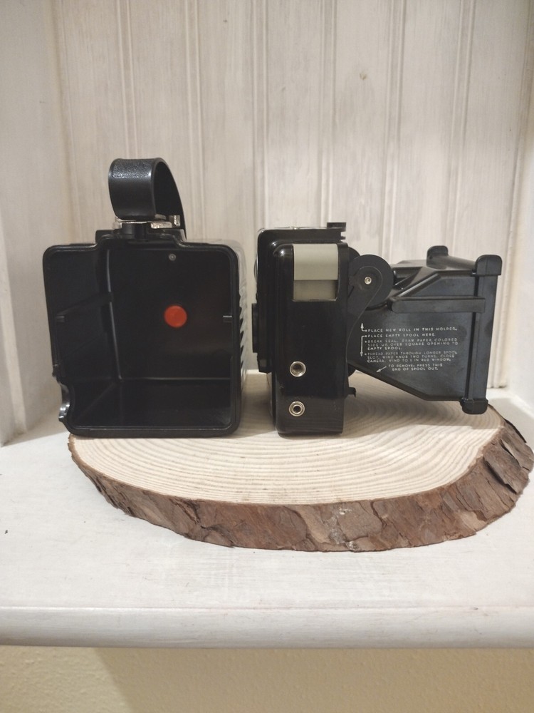 Vintage Kodak Brownie Hawkeye Camera Flash Model
