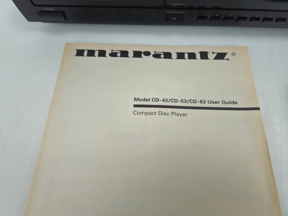 Marantz - CD-63 - Stereo Compact Disc player - Remote and Manual