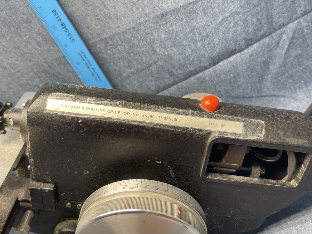 Bausch & Lomb 70 Light Refractometer VINTAGE!