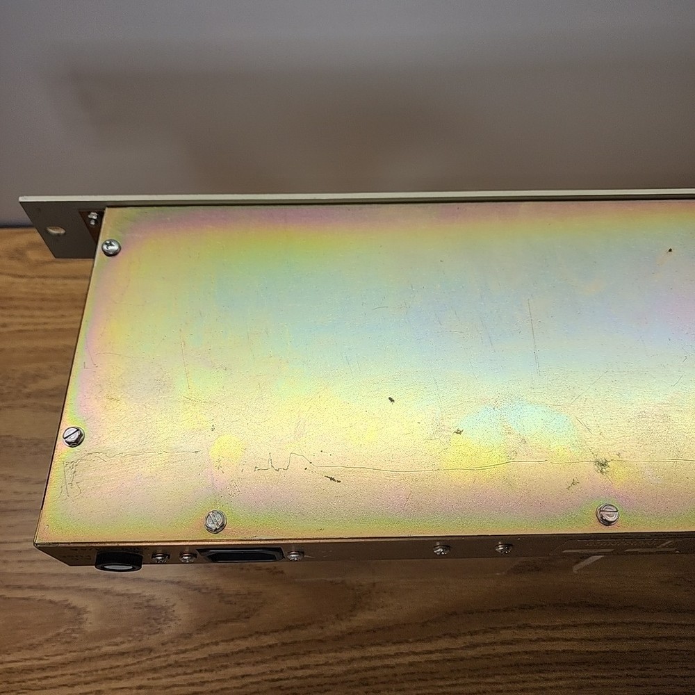 Inovonics 222 AM NRSC Broadcast Audio Processor