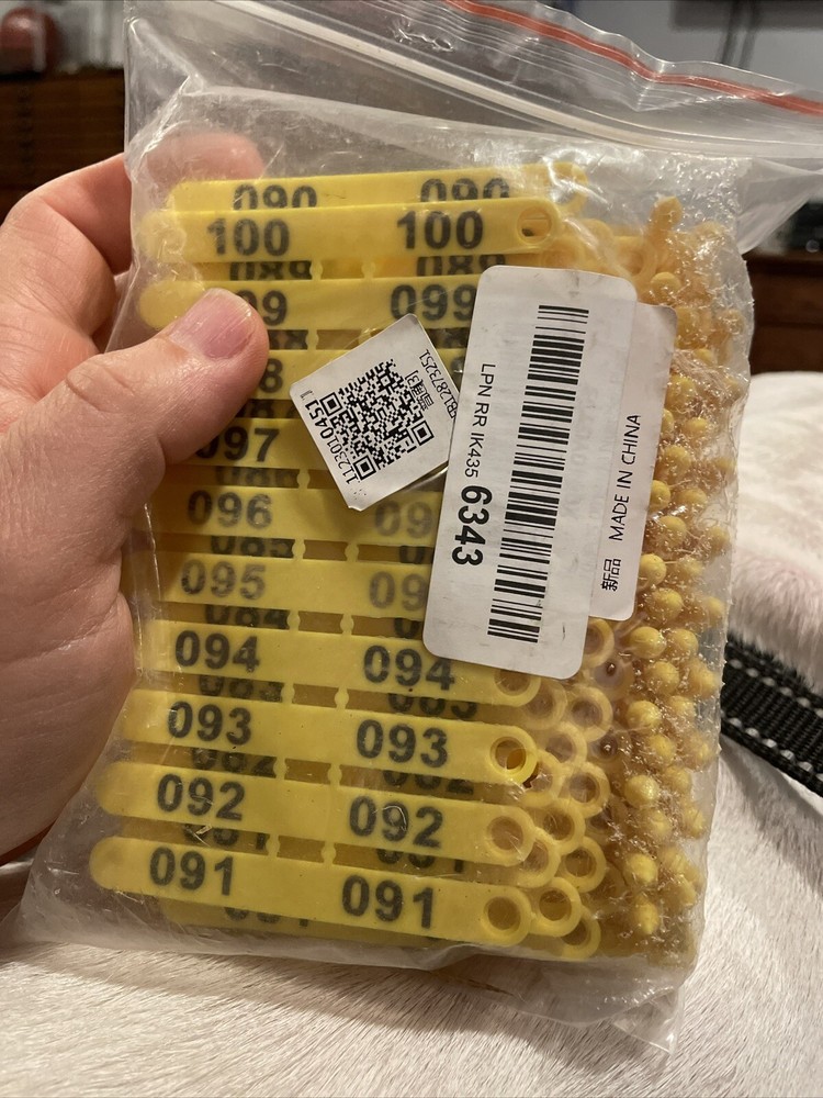 100 Yellow Livestock Tags Ear