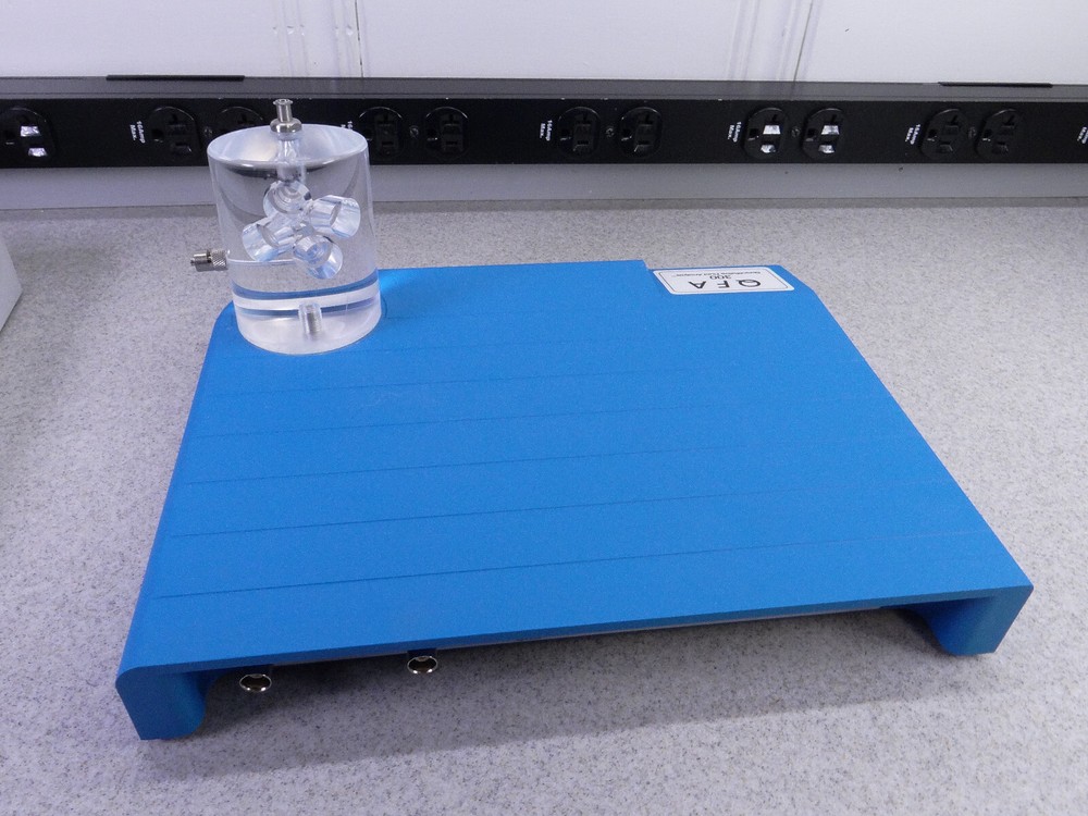 QFA 300 Quantitative Fluid Analysis Analyzer Blood Body Fluid Health Science