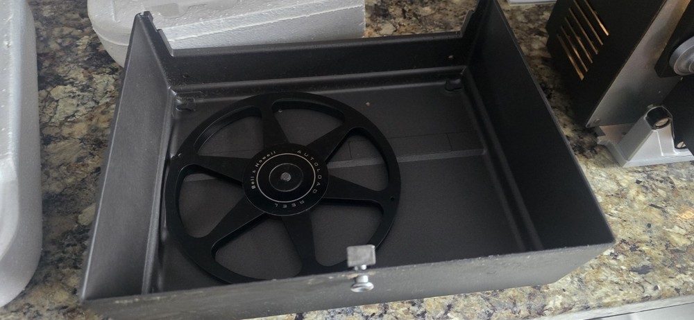 Bell & Howell Autoload 8MM Super - Model 456Z - Original Box - Perfect