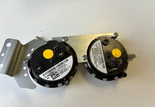 HK06MB029 CARRIER PRESSURE SWITCH 5.24SK