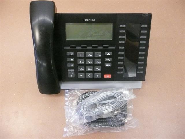 Toshiba DP5032-SD Phone