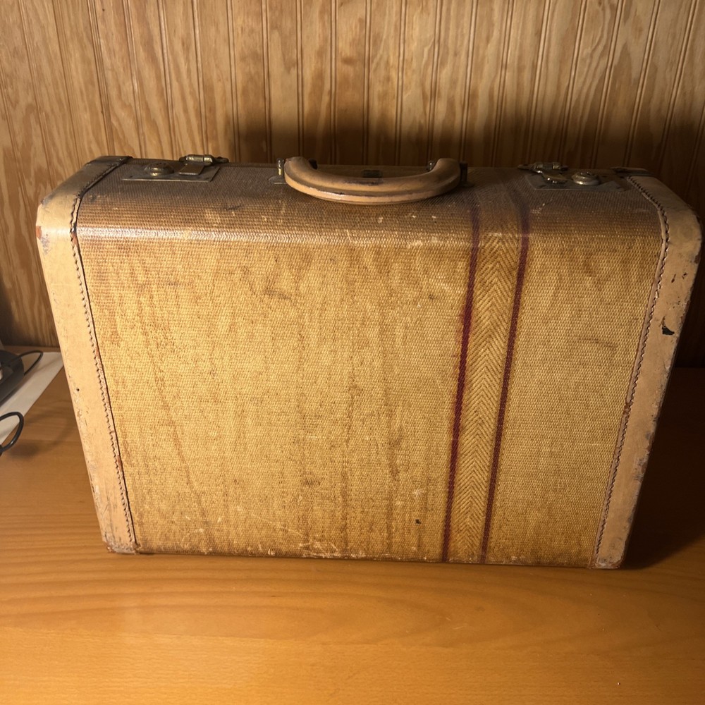 Antique US Trunk Company Suitcase