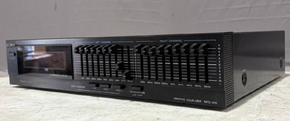 Sony SEQ-910 9-Band Graphic Equalizer Spectrum Analyzer Good