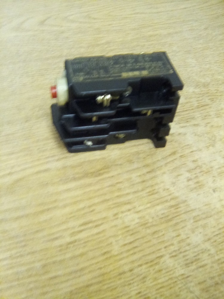 Hitachi TR25-TH5 Thermal Overload Relay