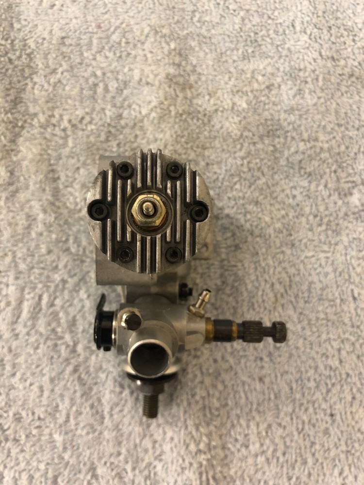 BRAT 28 RC ENGINE WITH MUFFLER
