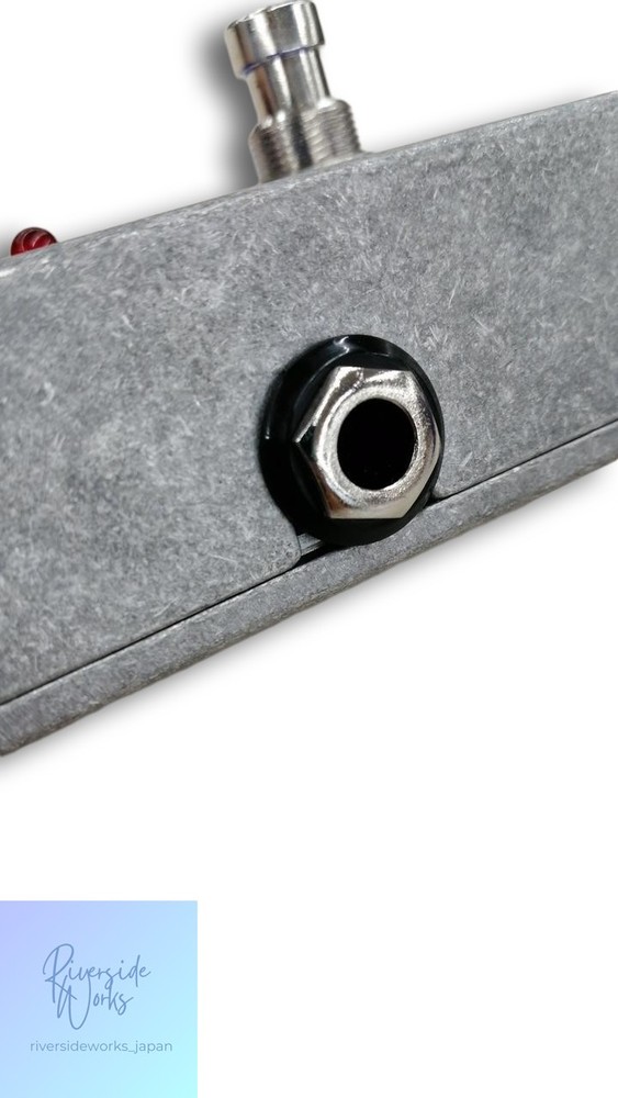 ELECTRO HARMONIX NEO CLONE Chorus Effects Pedal JP