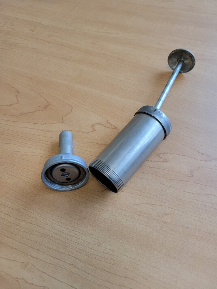 Push Type Mini Grease Gun, Superior Model 37707