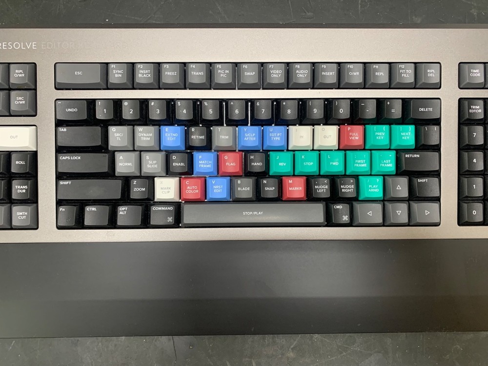 Blackmagic Design DaVinci Resolve Editor Keyboard READ