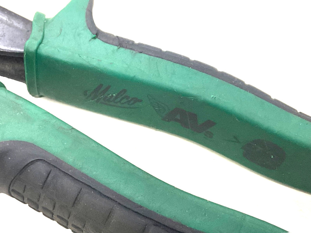 MALCO TOOLS VERTICAL 90° RIGHT CUT TIN SNIPS, AV9 90R