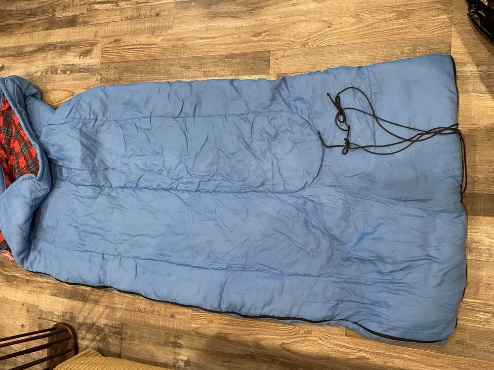 Vintage Blue Coleman Sleeping Bag Plaid Red Inside NL