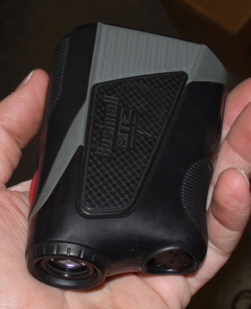 Bushnell Tour V5 Golf Laser Rangefinder spec inside viewer