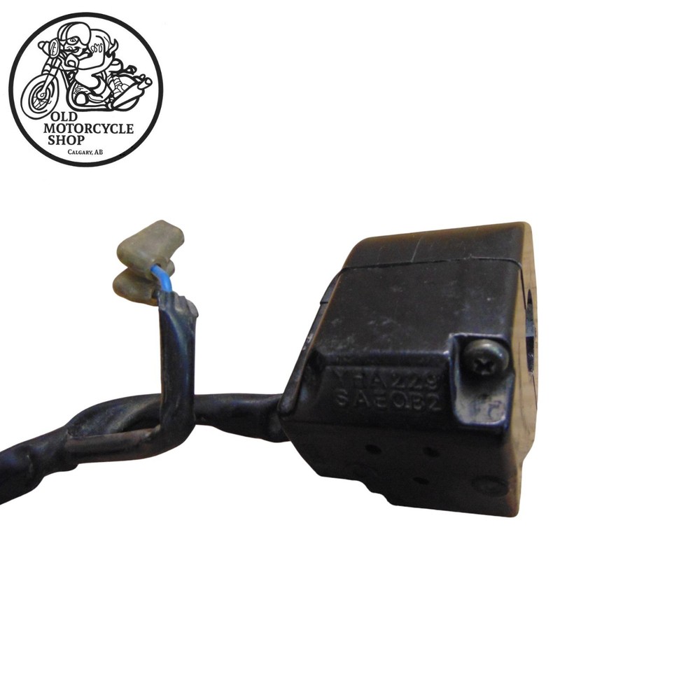 2004 04 YAMAHA VMAX VMX 1200 LEFT HANDLEBAR SWITCH CONTROL LEFT
