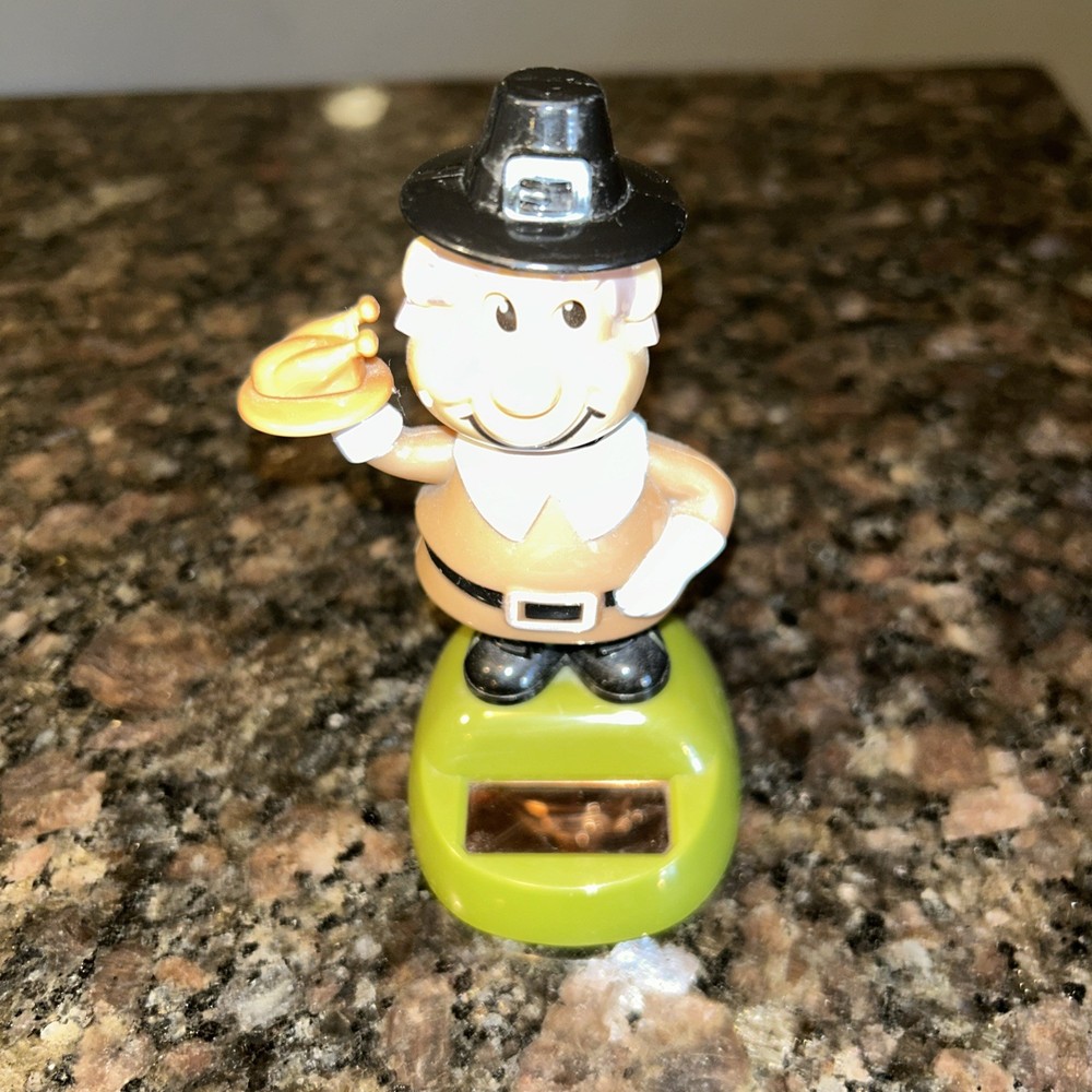 4" Solar-Powered Fall Thanksgiving Pilgrims Boy Man Pilgrim