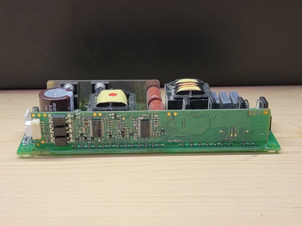 DLP Projector | Ballast EUC 200d W/B01