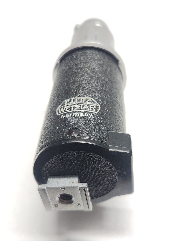 Leitz Germany Synchronblitzer Flash Camera Accessory w/ Box Untested