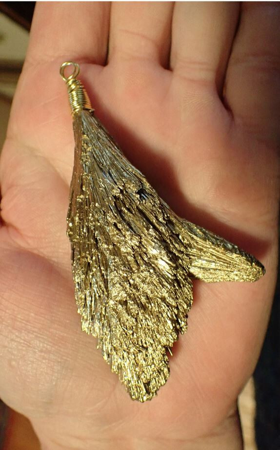 Titanium coated Kyanite Rough, Reversible Pendant