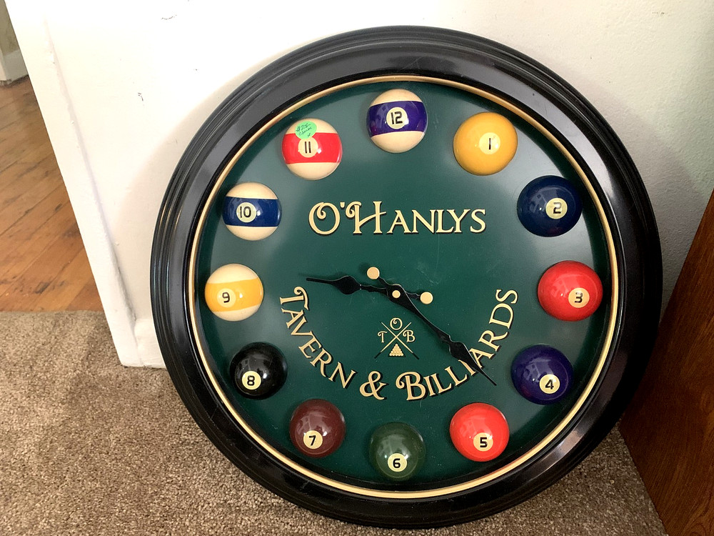 Billiard Pool Table Hangs Pool Table Light, Black Matte Metal Shades + Clock