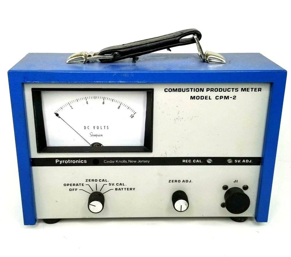 Pyrotronics Model CPM-2 Combustion Products Meter Blue DC Volts With Handle