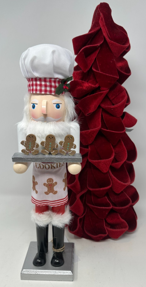 Christmas Gingerbread Baker Nutcracker Soldier, Chef Nutcracker, NEW, 15"