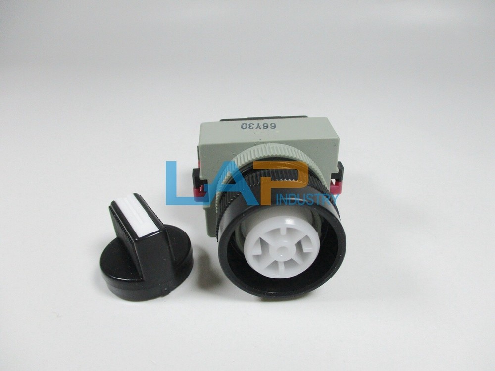 QTY:2 New For IDEC ASW201 Selector Switch