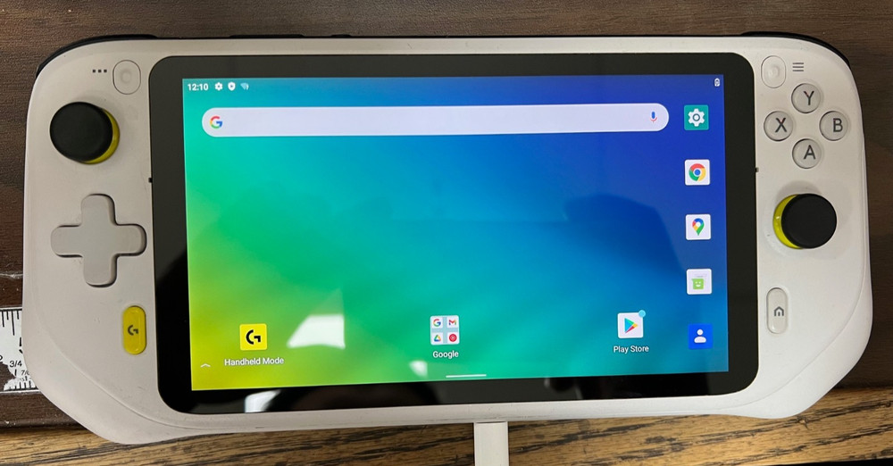 Logitech G Cloud Gaming Handheld 64GB Gaming Console System GR0006