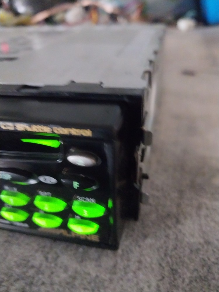 Alpine CDM-7854 Radio CD Player