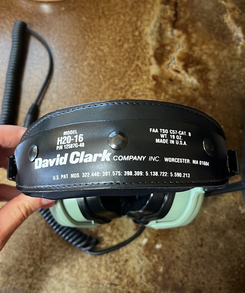 David Clark Model H20-16 Pilot Headset