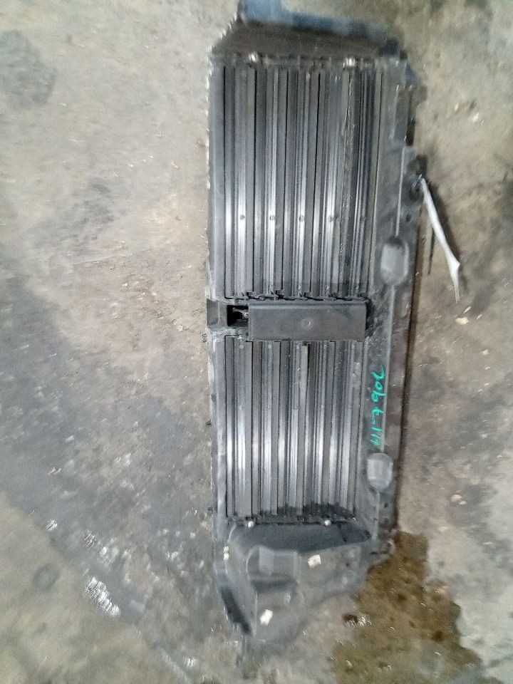 ROVER SPT 2017 Air Shutter 3941830